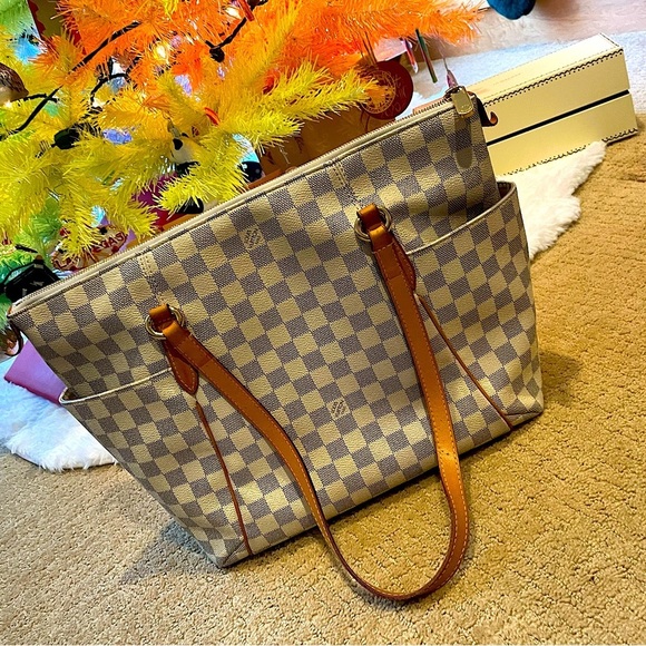 Louis Vuitton Damier Azur Totally MM VGUC-DISCONTINUED - Picture 1 of 15
